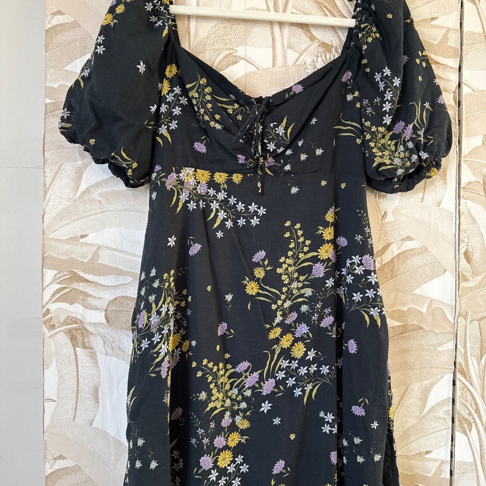 Steve Madden Black Floral Mini Dress – Puff Sleeve Sweetheart - Picture 5 of 7